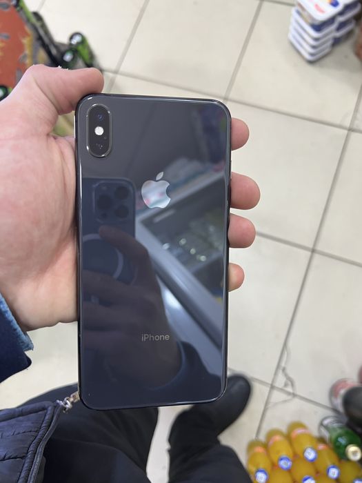 Iphone xs max srochna sotiladi