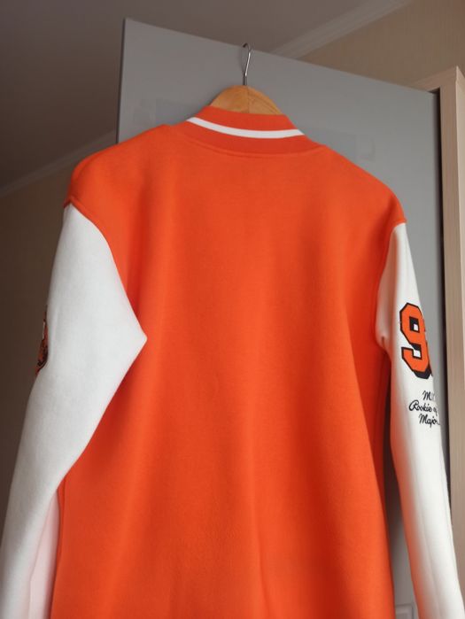 продам бомбер брендовый