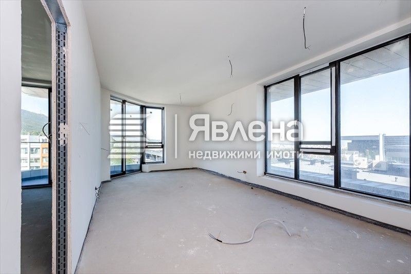 Продава се Тристаен апартамент в София, Кръстова вада - 124 кв.м за 2824 €/кв.м - Снимка #2