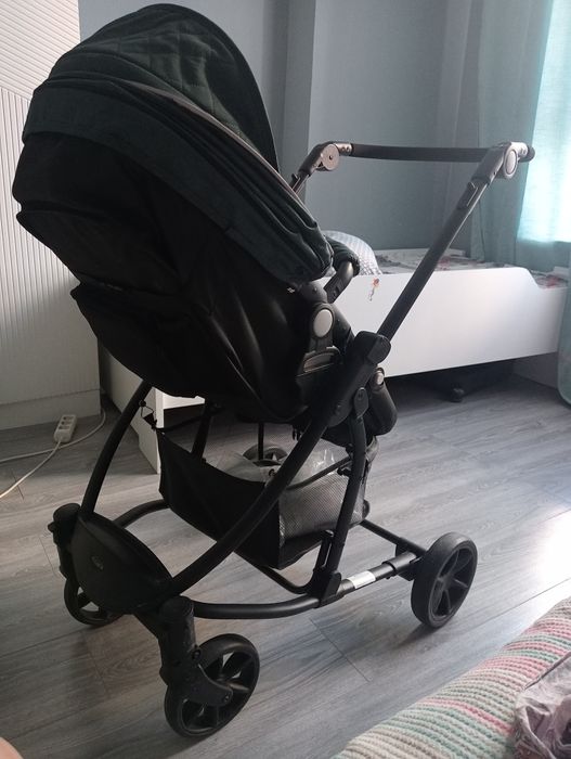 Продам коляску в хорошем состоянии