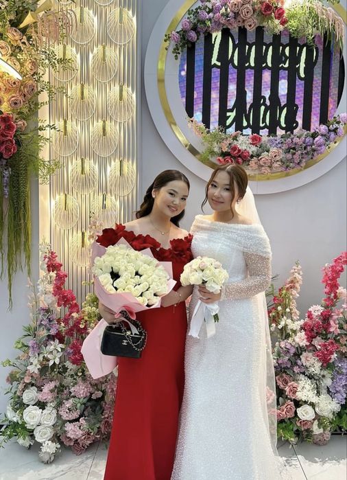 Продается готовый бизнес вечерних платьев