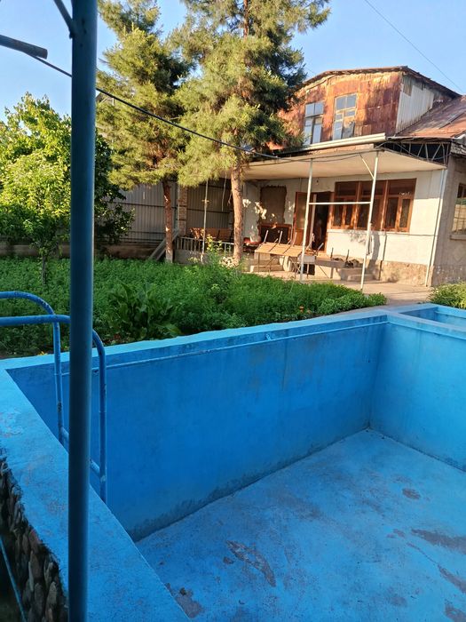 Паркент Дача сотилади