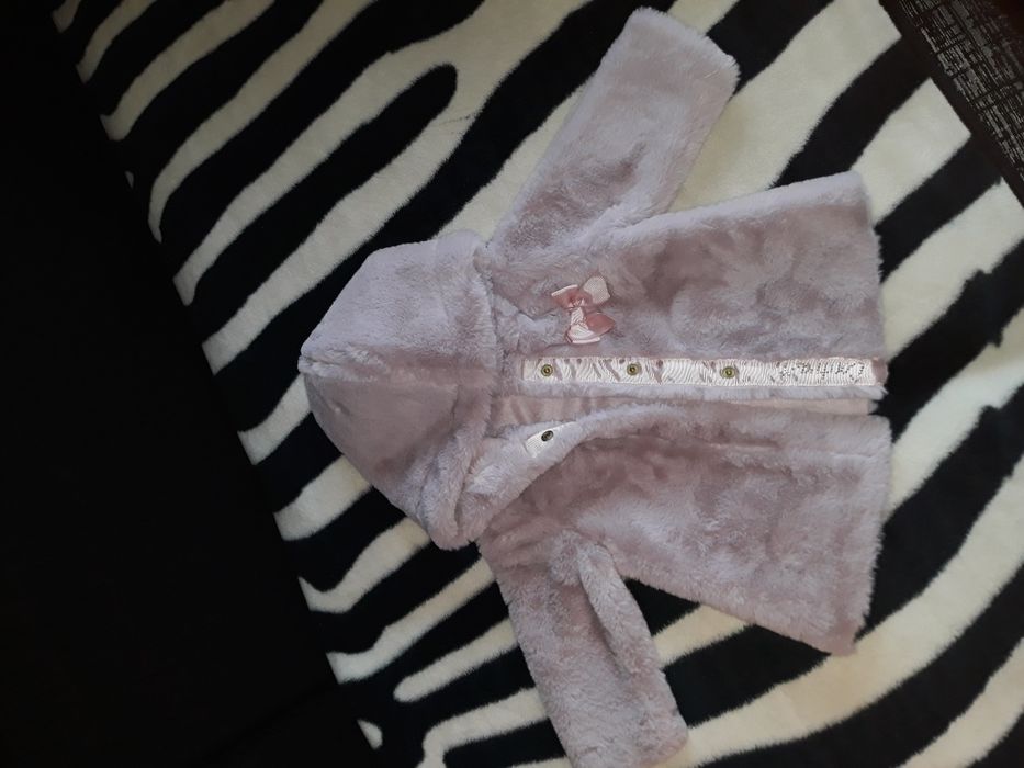 Палто за принцеси 80 р-р+ шапки+ други...