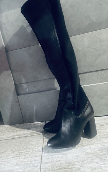 Cizme chic piele  deasupra genunchiului