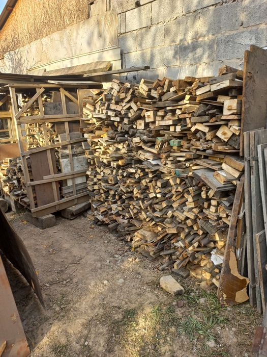 Продам дрова сухие.