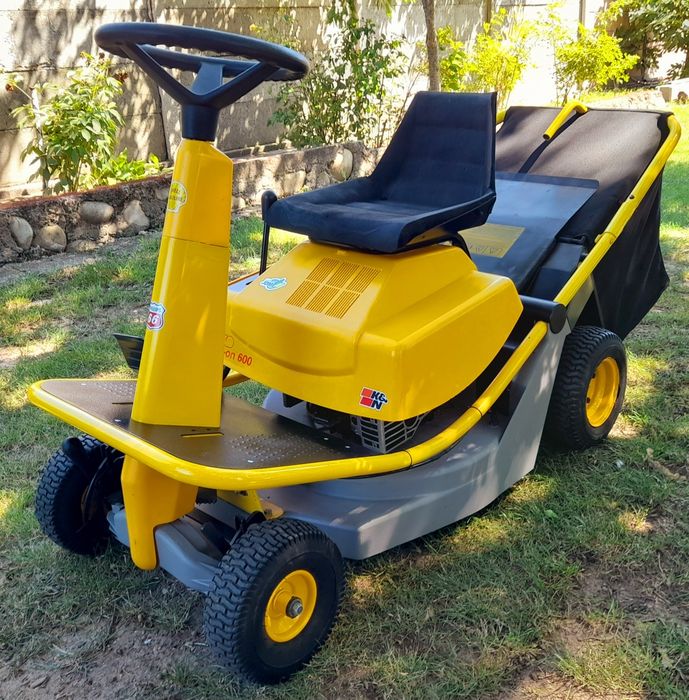Tractoras tuns iarba Semi-profesional ALKO Ride-On 700 Brigs&Stratton 6HP 4TIMPI 60CM Carcasa Dur-Aluminiu Pornire Sfoară Transmisie lanț!!!
