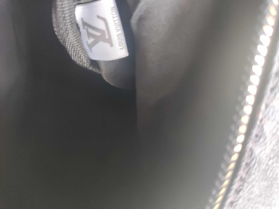 In stoc voiaj, geanta sport piele Louis Vuitton 1109.9