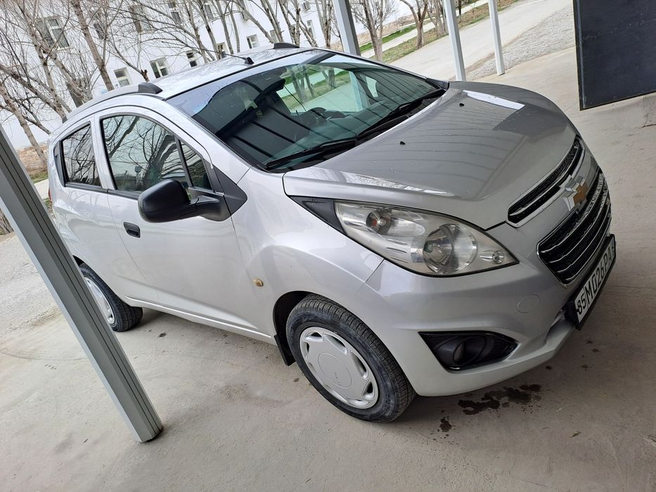 Spark 2014 yil sotiladi