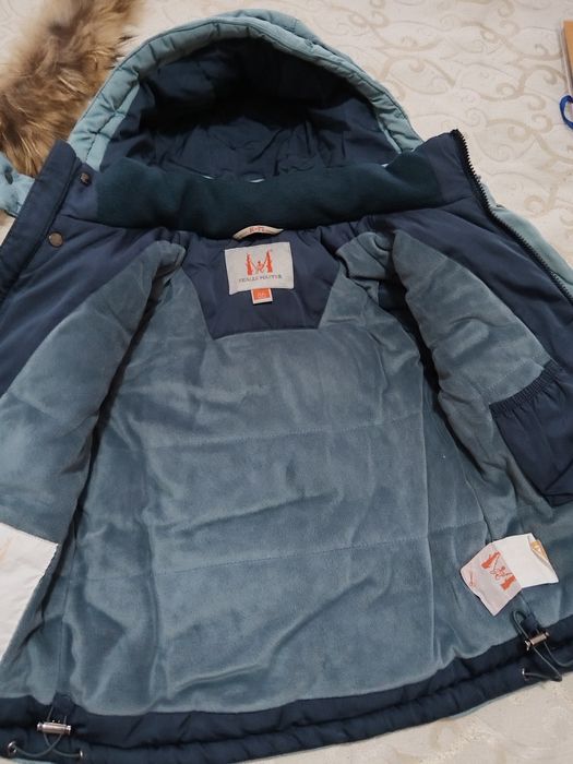 Продам детскую куртку и комбез