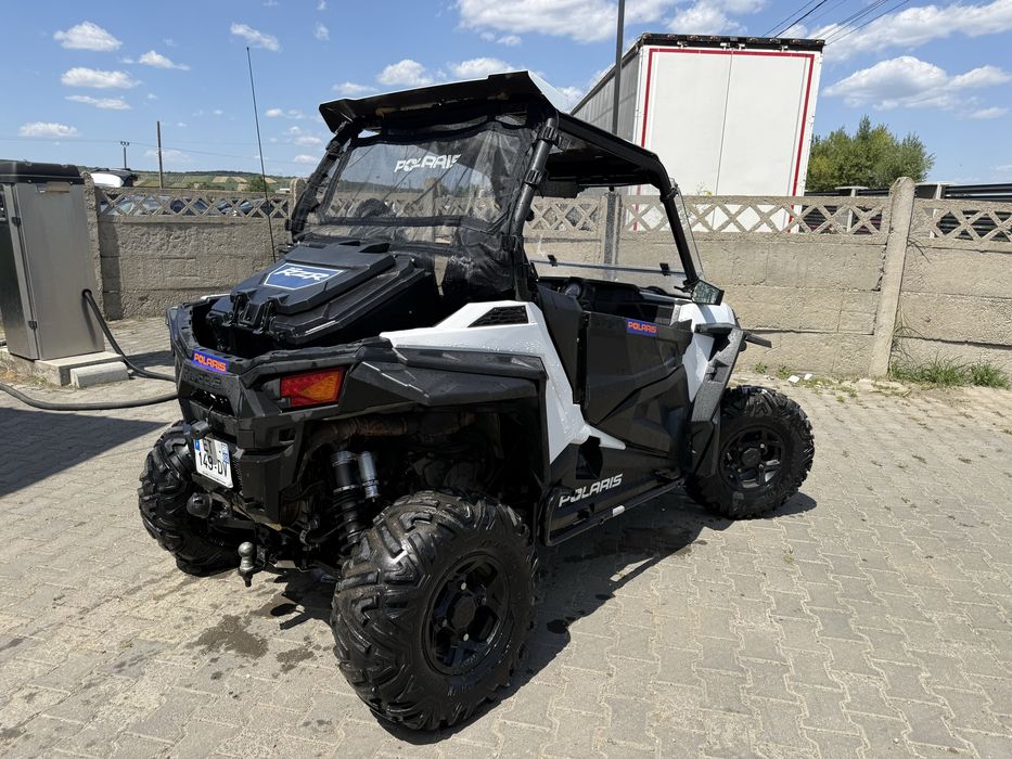 Vând Buggy UTV POLARIS RZR 1000