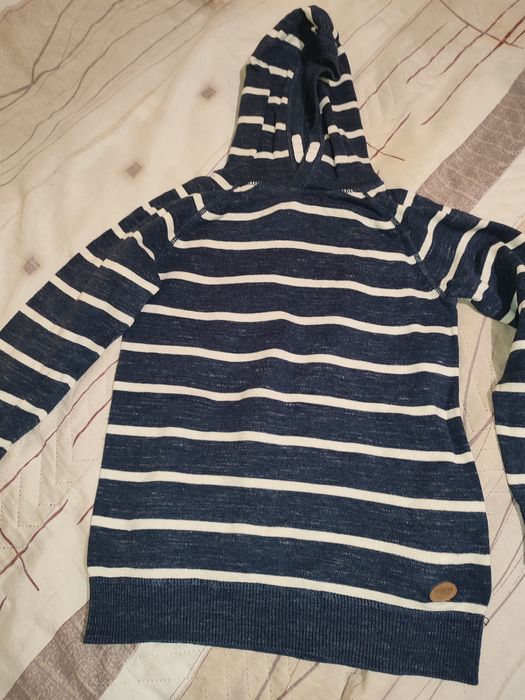 Блузи / суичъри 122-128