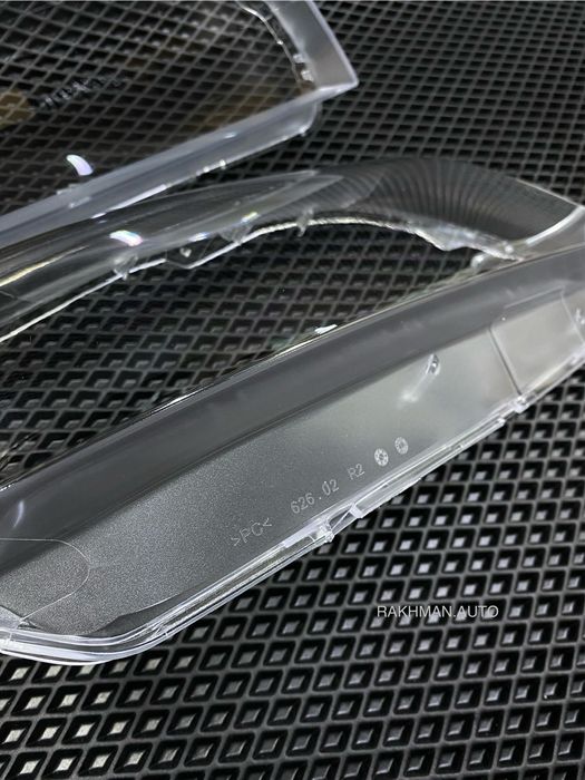 Bmw E90 / Бмв Е90 Стекла Фары