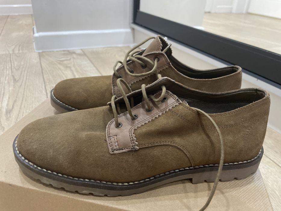 Продаеться мужские туфли