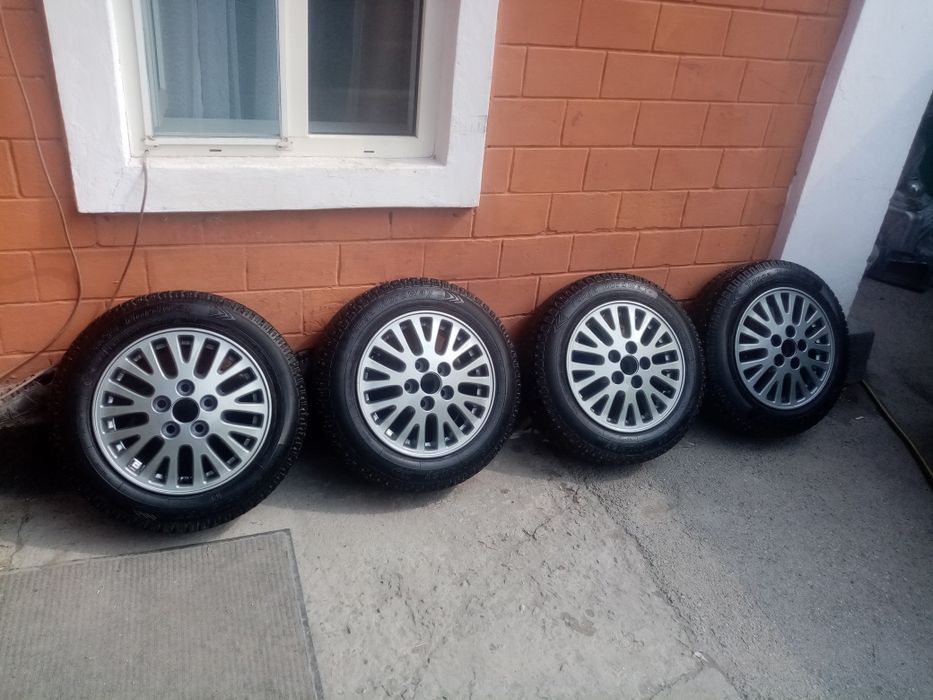 Диски с резиной на 15