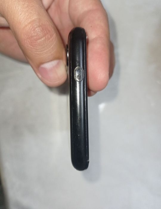 Artel premium 4/64Gb yaxshi xolatda