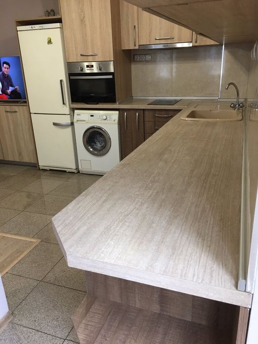 Дава се под наем Двустаен апартамент в Благоевград, Еленово 1 - 68 кв.м за 229.5 € - Снимка #3