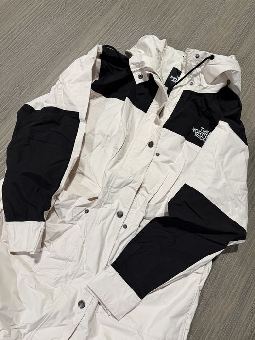 Дълго яке тип шлифер от The North Face