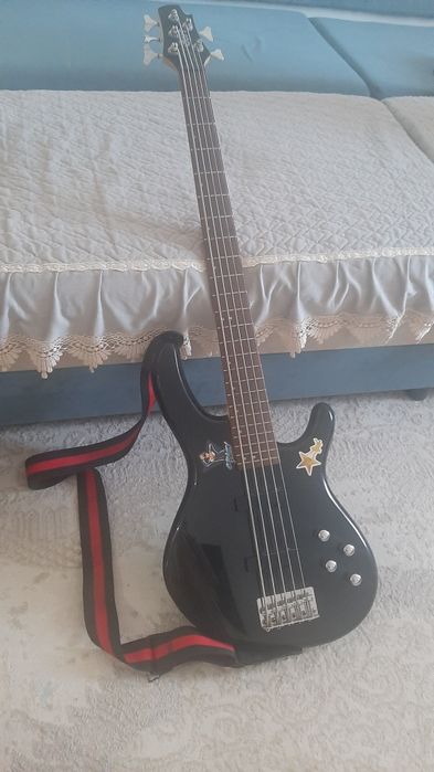 Cort 5-струнная бас-гитара Action Bass Plus черный
