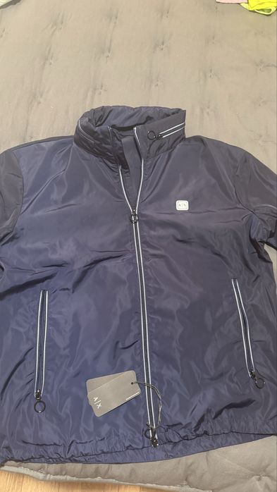 Яке Armani Exchange