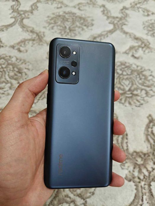 Срочно Продается мощный игровой телефон Realme GT Neo 2 5G