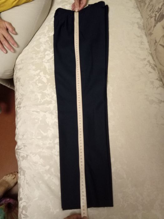 Продам брюки на мальчика