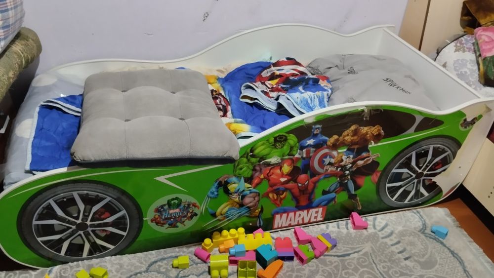 Машина кровать С супергероями