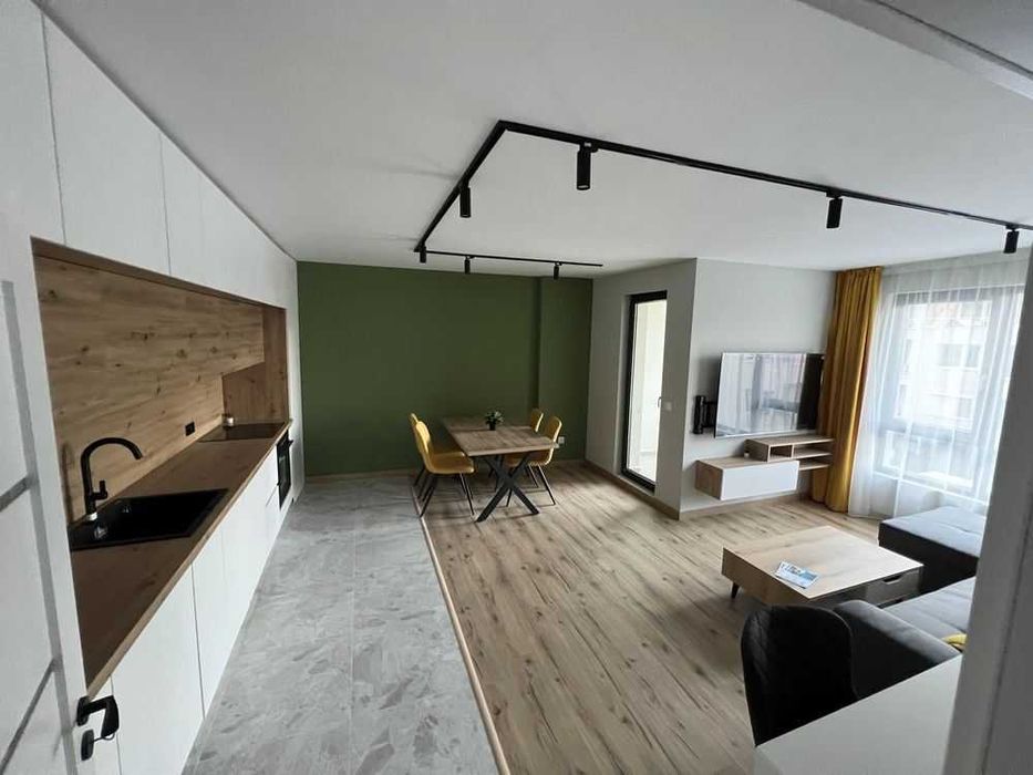 Двустаен апартамент под наем в Центъра на град София