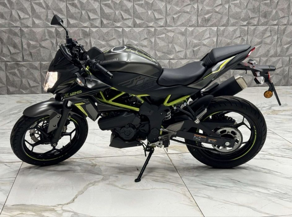 Motocicleta Kawasaki Z 125