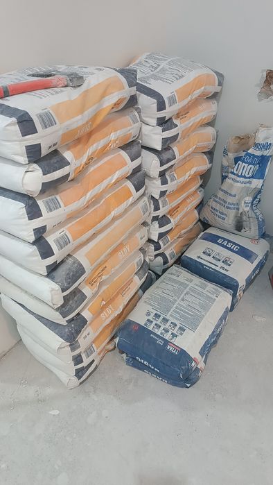 Сухие смеси продам гипс