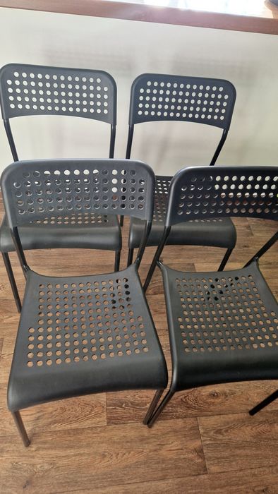 Стулья   4 штуки