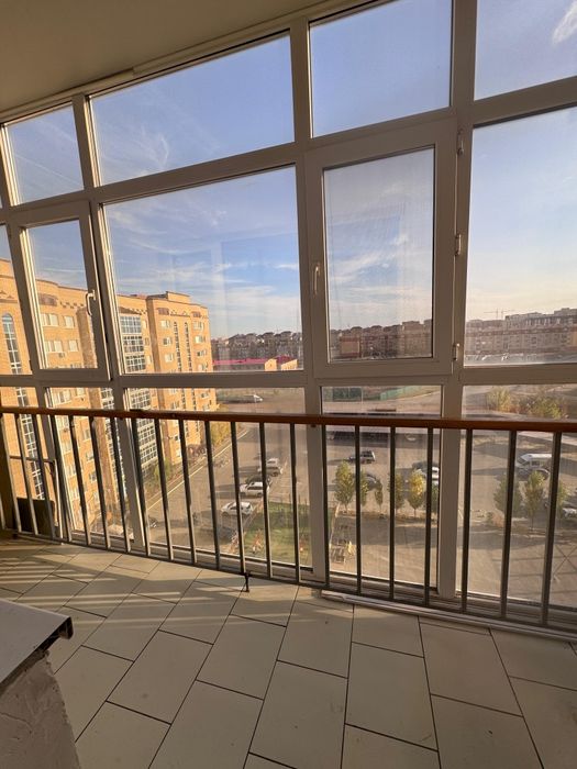 Продам 4 комнатную квартиру на батыс 2 Сконур