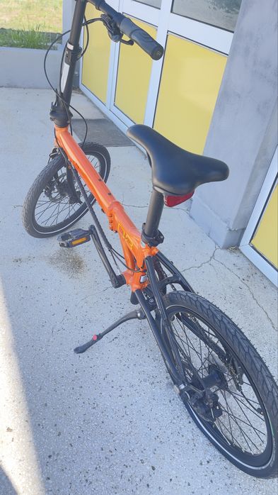 Bicicletă Pliabilă Premium Dahon Launch D8 – Ca Nouă!