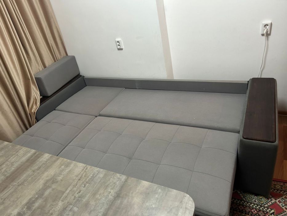 Продам диван тахта