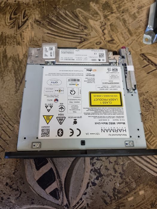 Unitate navi MMI PLUS audi a4 s5 8w b9 8W0035035C