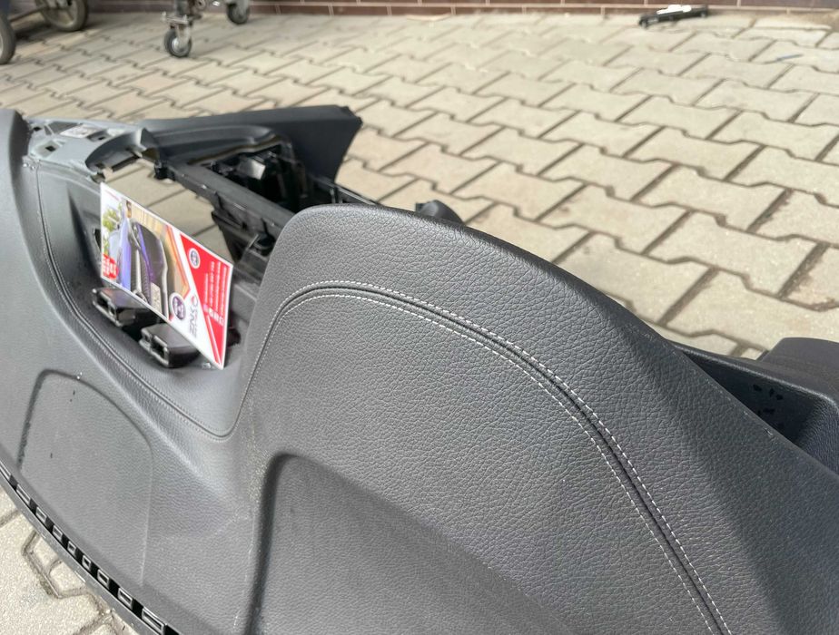 BMW seria 3  4 plansa de bord cusatura F30 F34 F36 - kit airbag