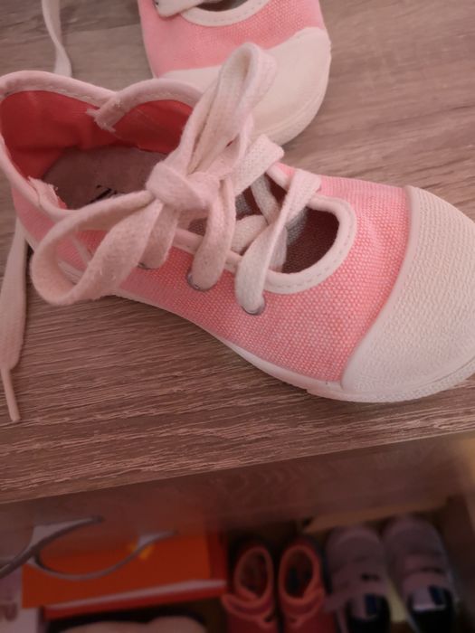 Детски гуменки ZARA и Vans за момиченце