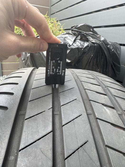 Set 4 anvelope Bridgestone Alenza 265 50 R19*