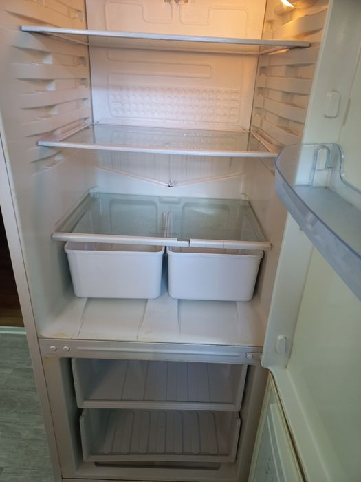 Холодильник Индезит