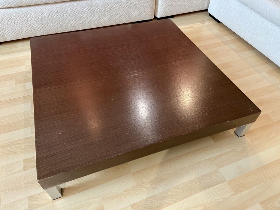 Продам журнальный стол.