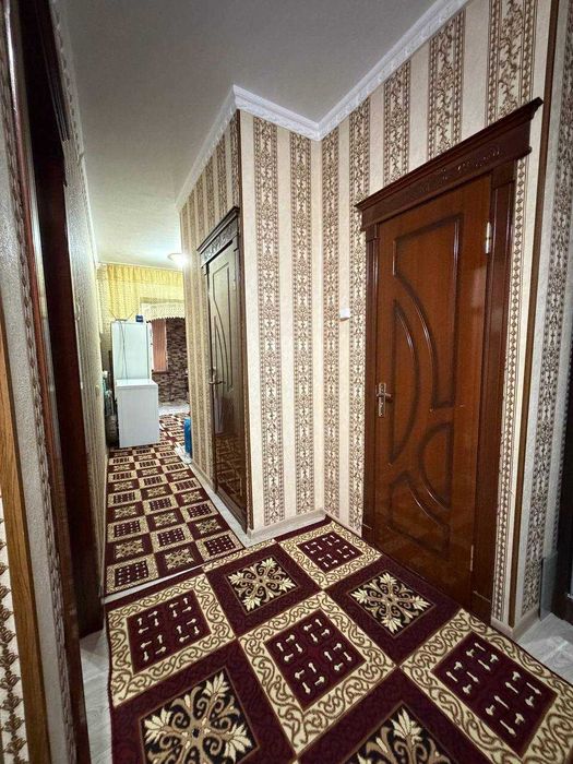 Продаётся 2х комн квартира на 1 этаже Ор-р  5 микрорайон Навруз