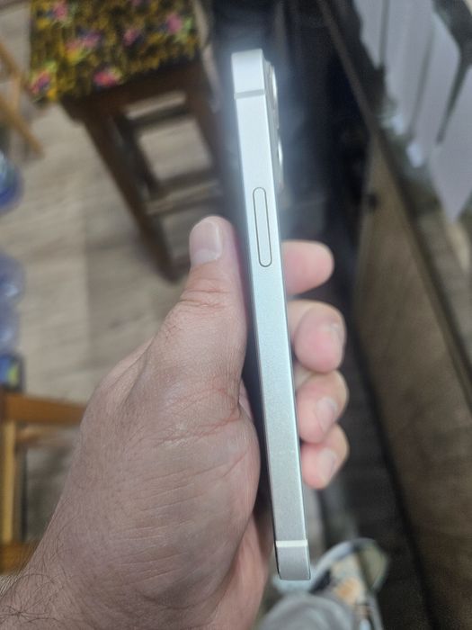 Айфон 13  mini KHA 128 гб 71 % коробка есть