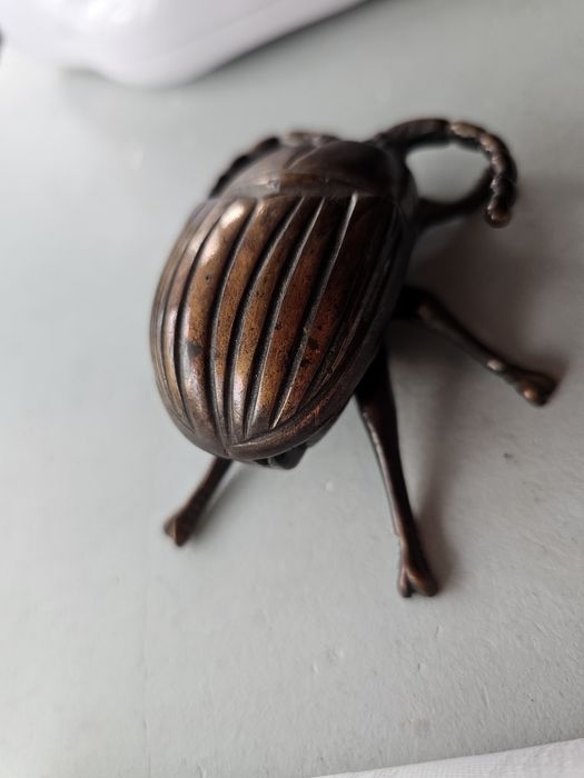 Scrumiera vintage din alama , trincket box scarabeu
