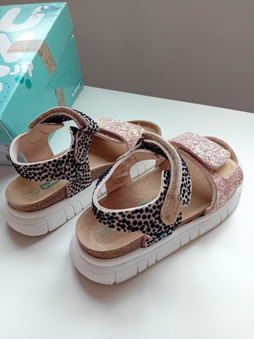 Летни сандалки 27 номер