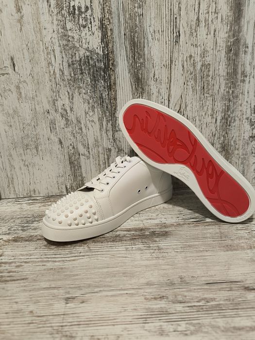 !!!Намаление!!! Christian Louboutin Junior Spikes (бяла кожа)