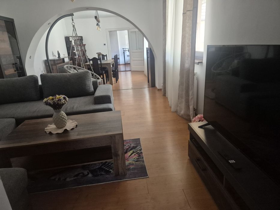 Pensiune In  Rasinari Plus Inca o  Casa