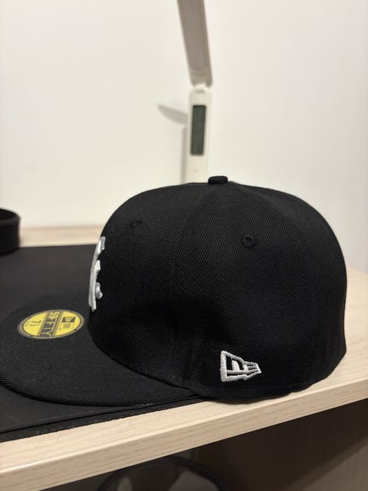 Sapca new era fitted cap