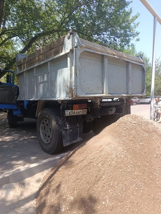 Доставка спучих грузов