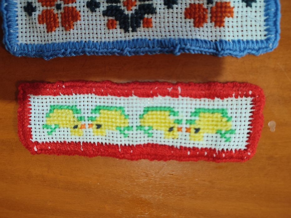 Semne de carte lucrate manual