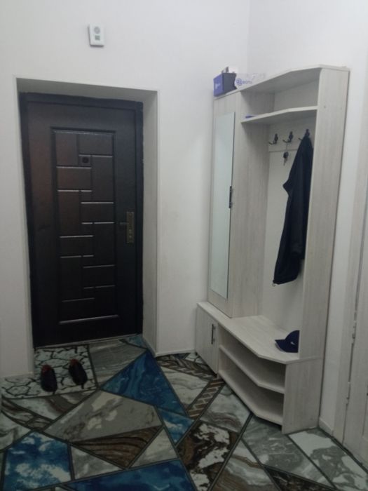 3 xonali navastroyka kvartira ijaraga beriladi