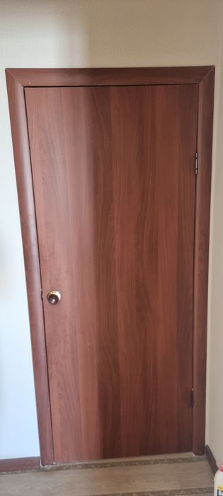 Продам бу двери 2шт